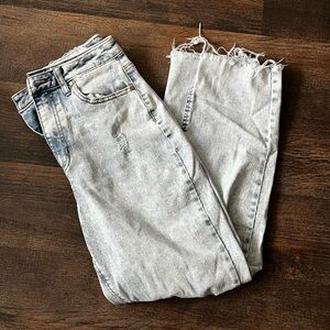 Frayed Hem Light Gray Women's Jeans